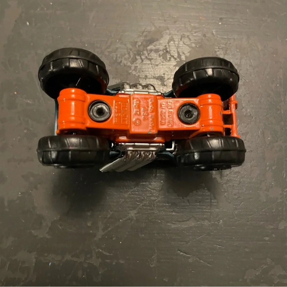 Zuro Metal Machines Tst, Hong Kong 2011 Teal and Orange Toy Truck